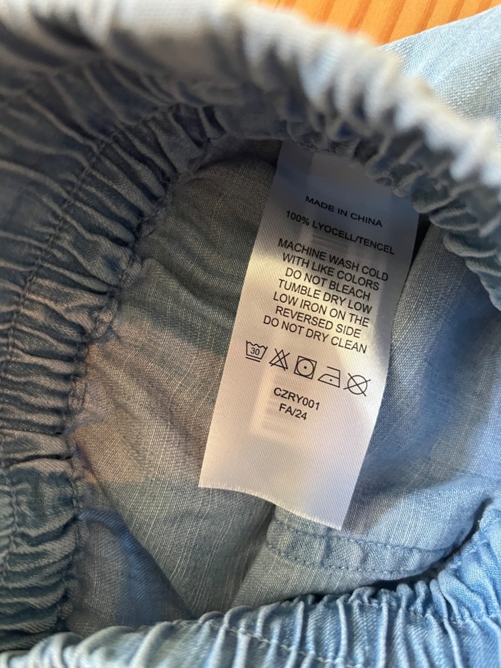 Pull-On Tencel Chambray Pants M Light Indigo NWT - Picture 4 of 5